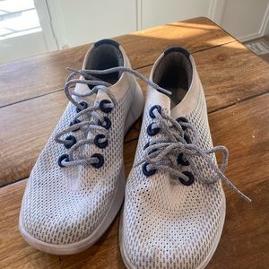 Allbirds size 13 sneakers